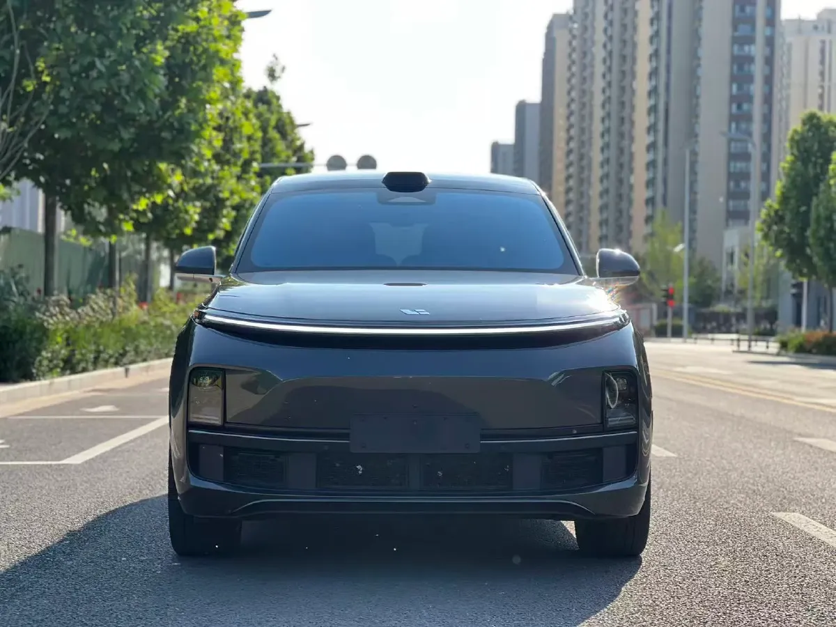 2022 Li L9 Range Extended 154HP REEV 42.6KWH,autocango,china used car exporter,china ev exporter,chinese used car exporter,chinese used ev exporter