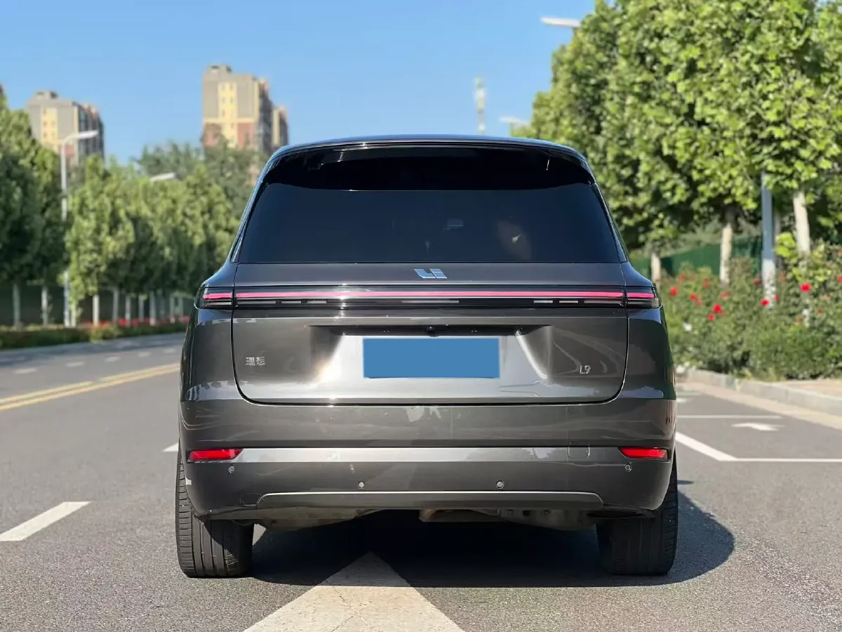 2022 Li L9 Range Extended 154HP REEV 42.6KWH,autocango,china used car exporter,china ev exporter,chinese used car exporter,chinese used ev exporter