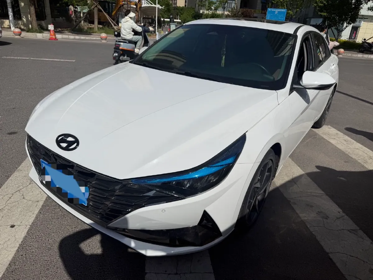 2022 Hyundai Elantra 1.5L 115HP L4 CVT,autocango,china used car exporter,china ev exporter,chinese used car exporter,chinese used ev exporter