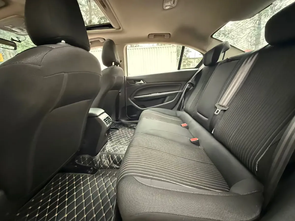 2018 Peugeot 408 1.6T 167HP L4 6AT,autocango,china used car exporter,china ev exporter,chinese used car exporter,chinese used ev exporter