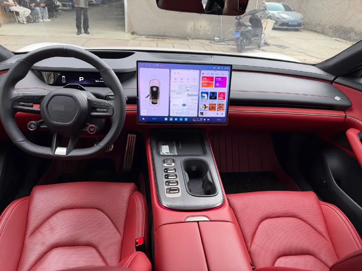 2024 MI SU7 BEV 101KWH,autocango,china used car exporter,china ev exporter,chinese used car exporter,chinese used ev exporter