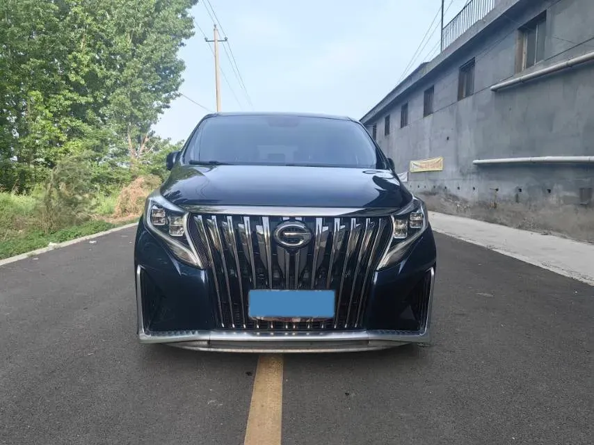 2021 GAC Trumpchi M8 2.0T 252HP L4 8AT,autocango,china used car exporter,china ev exporter,chinese used car exporter,chinese used ev exporter