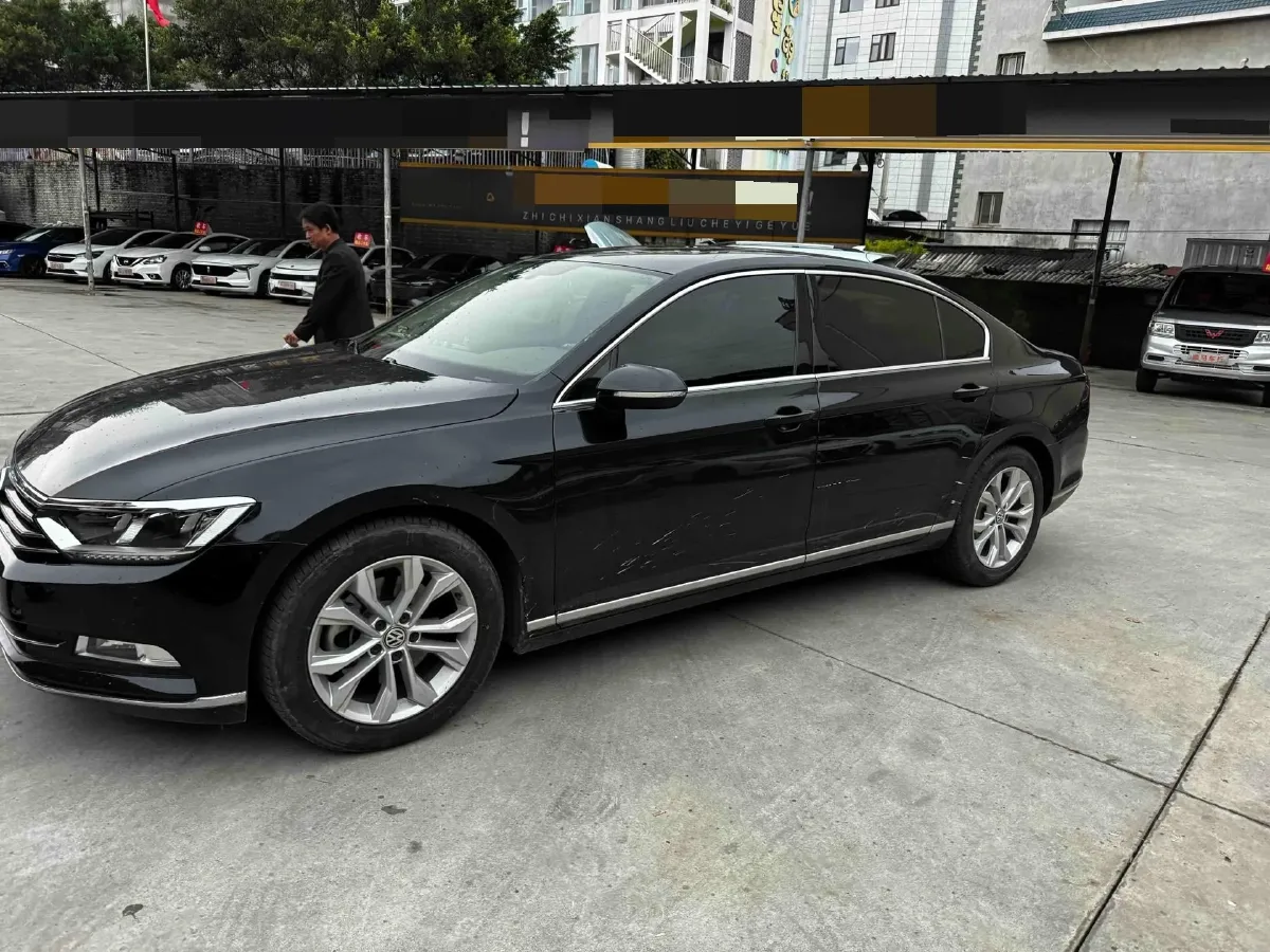 2017 Volkswagen Magotan 1.8T 180HP L4 7DCT,autocango,china used car exporter,china ev exporter,chinese used car exporter,chinese used ev exporter