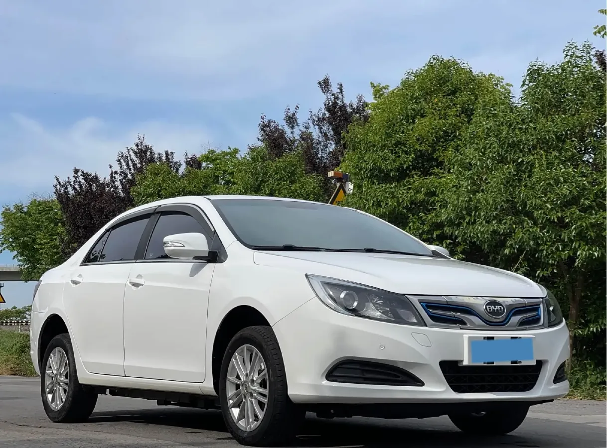 2018 BYD e5 BEV 60.48KWH,autocango,china used car exporter,china ev exporter,chinese used car exporter,chinese used ev exporter