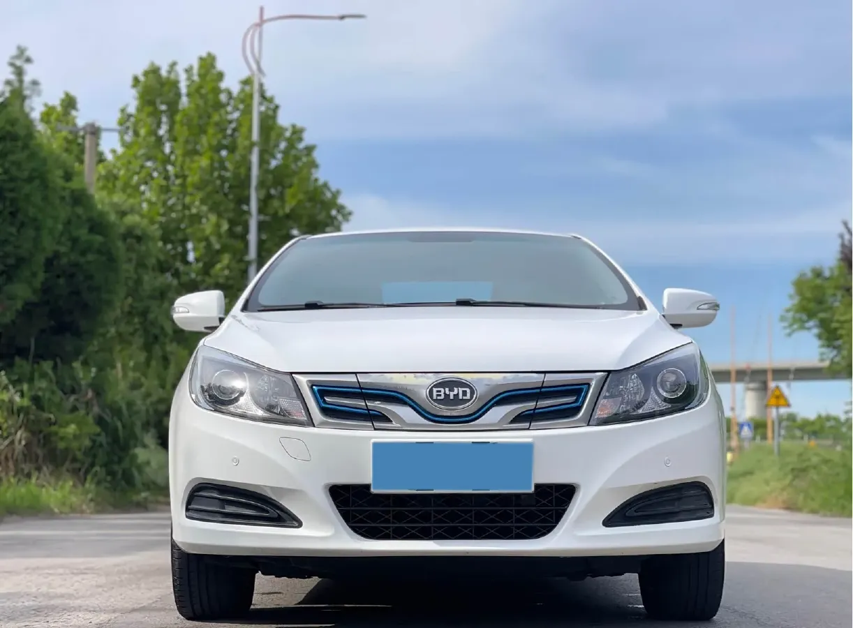2018 BYD e5 BEV 60.48KWH,autocango,china used car exporter,china ev exporter,chinese used car exporter,chinese used ev exporter