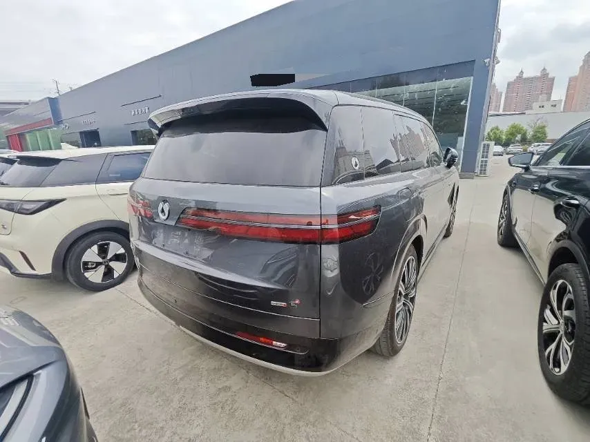 2025 Denza DenzaN9 2.0T 207HP L4 E-CVT PHEV,autocango,china used car exporter,china ev exporter,chinese used car exporter,chinese used ev exporter