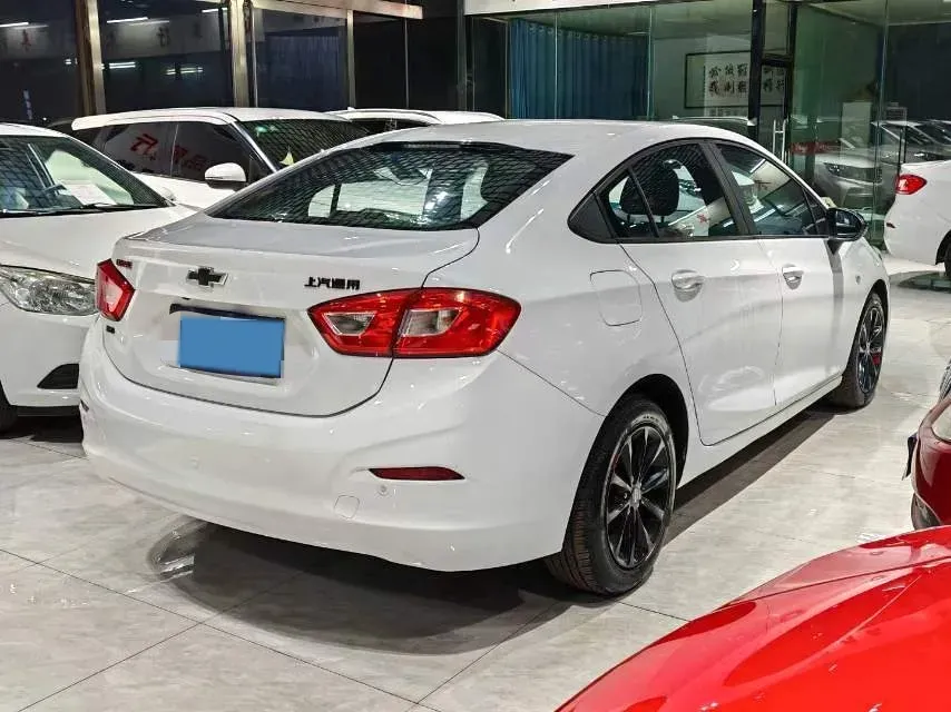 2018 Chevrolet Cruze 1.5L 114HP L4 6AT,autocango,china used car exporter,china ev exporter,chinese used car exporter,chinese used ev exporter