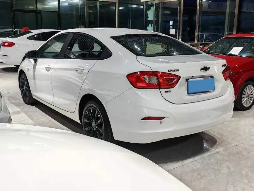 2018 Chevrolet Cruze 1.5L 114HP L4 6AT,autocango,china used car exporter,china ev exporter,chinese used car exporter,chinese used ev exporter