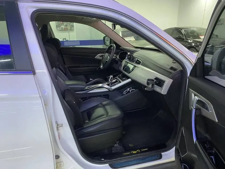 2018 Geely Azkarra 1.8T 184HP L4 6AT,autocango,china used car exporter,china ev exporter,chinese used car exporter,chinese used ev exporter