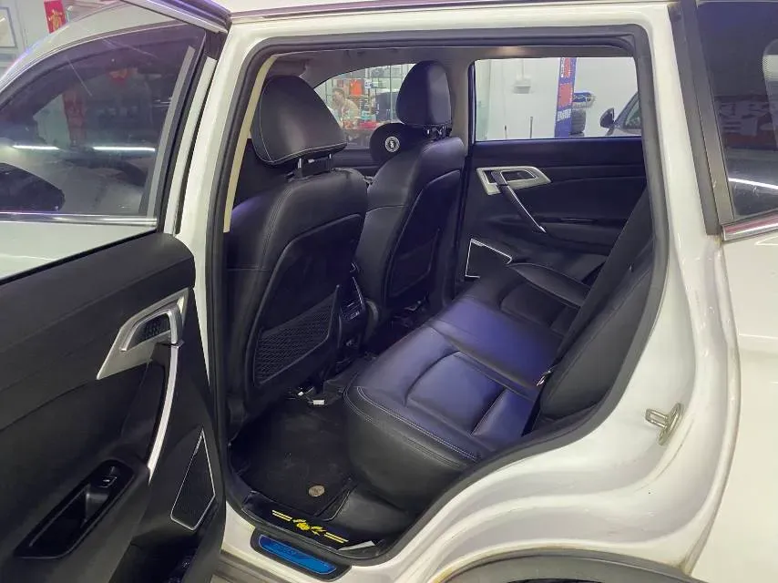 2018 Geely Azkarra 1.8T 184HP L4 6AT,autocango,china used car exporter,china ev exporter,chinese used car exporter,chinese used ev exporter