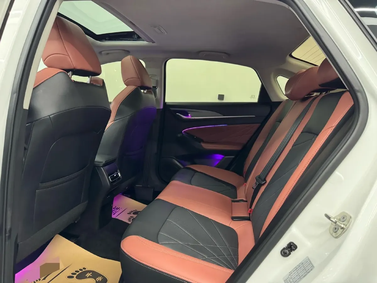 2023 ChangAn Eado 1.4T 160HP L4 7DCT,autocango,china used car exporter,china ev exporter,chinese used car exporter,chinese used ev exporter