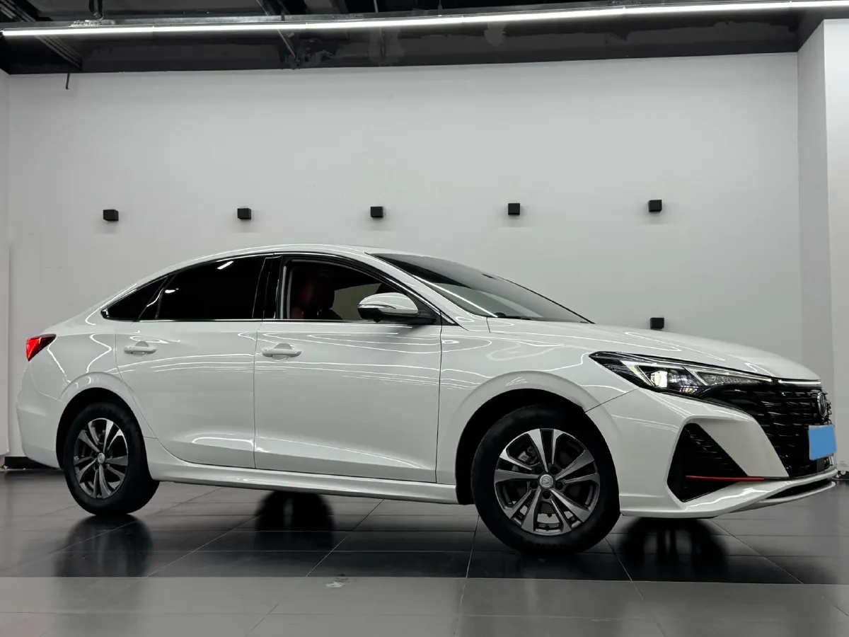 2023 ChangAn Eado 1.4T 160HP L4 7DCT,autocango,china used car exporter,china ev exporter,chinese used car exporter,chinese used ev exporter