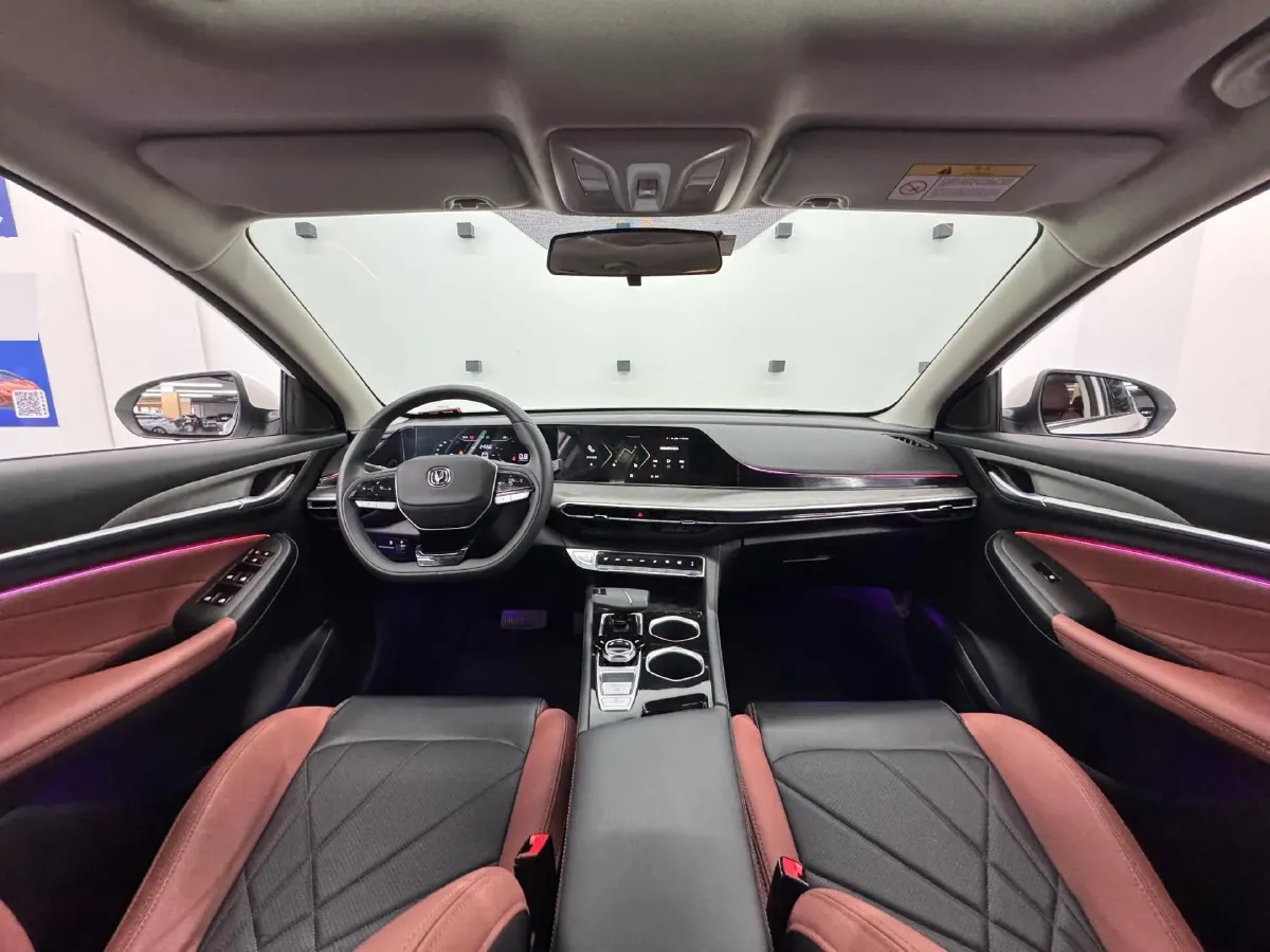 2023 ChangAn Eado 1.4T 160HP L4 7DCT,autocango,china used car exporter,china ev exporter,chinese used car exporter,chinese used ev exporter