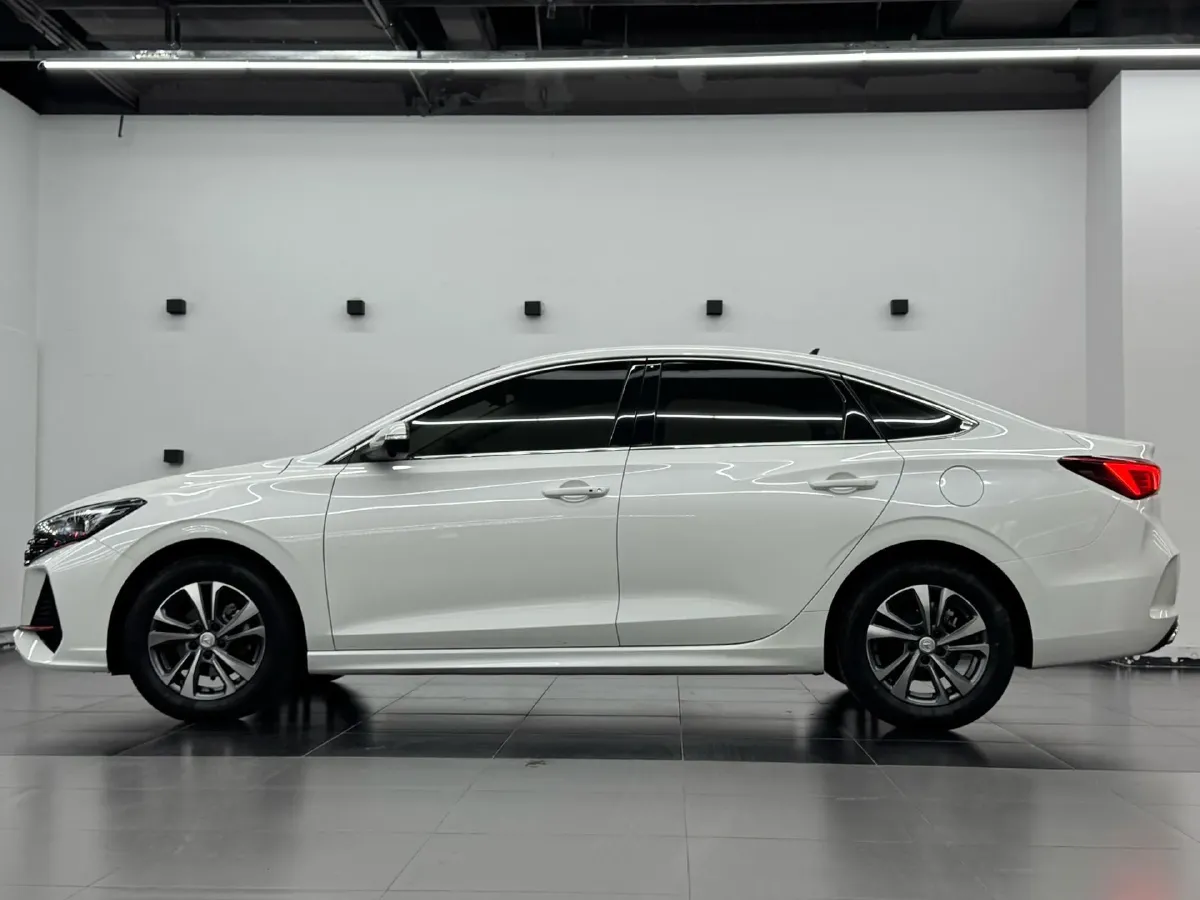 2023 ChangAn Eado 1.4T 160HP L4 7DCT,autocango,china used car exporter,china ev exporter,chinese used car exporter,chinese used ev exporter