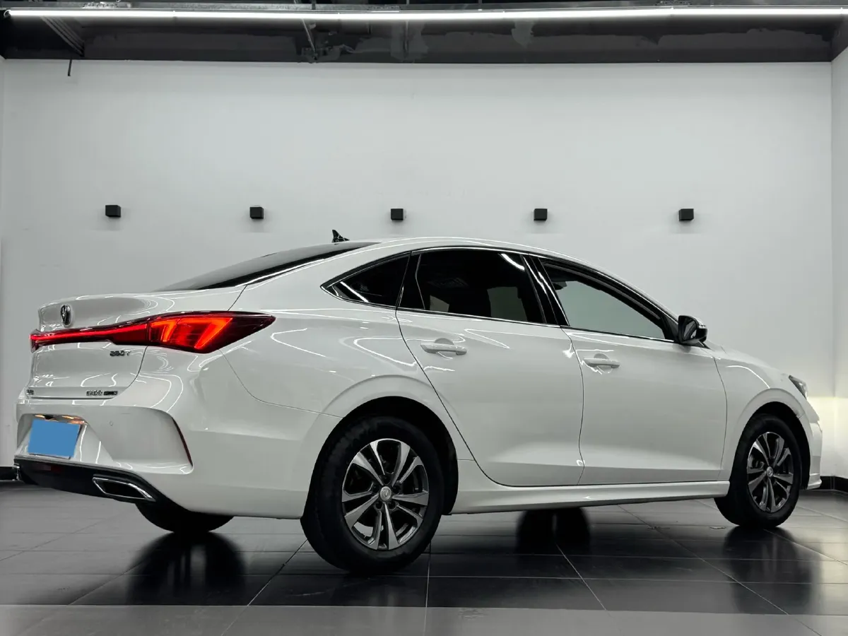 2023 ChangAn Eado 1.4T 160HP L4 7DCT,autocango,china used car exporter,china ev exporter,chinese used car exporter,chinese used ev exporter