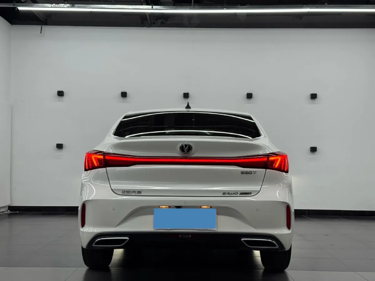 2023 ChangAn Eado 1.4T 160HP L4 7DCT,autocango,china used car exporter,china ev exporter,chinese used car exporter,chinese used ev exporter
