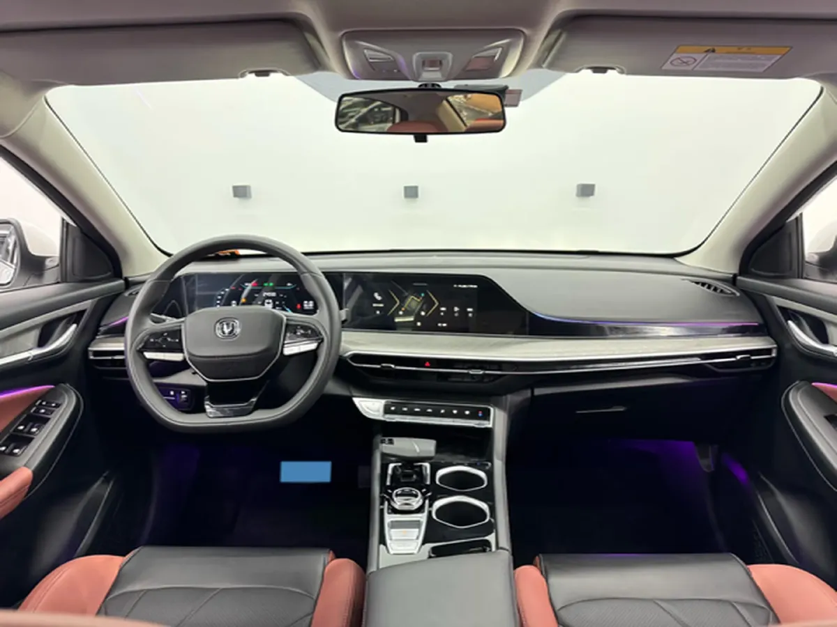 2023 ChangAn Eado 1.4T 160HP L4 7DCT,autocango,china used car exporter,china ev exporter,chinese used car exporter,chinese used ev exporter