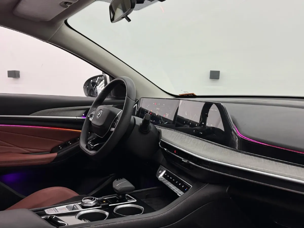2023 ChangAn Eado 1.4T 160HP L4 7DCT,autocango,china used car exporter,china ev exporter,chinese used car exporter,chinese used ev exporter