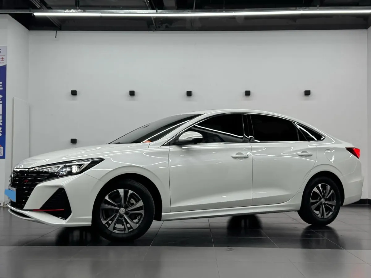 2023 ChangAn Eado 1.4T 160HP L4 7DCT,autocango,china used car exporter,china ev exporter,chinese used car exporter,chinese used ev exporter