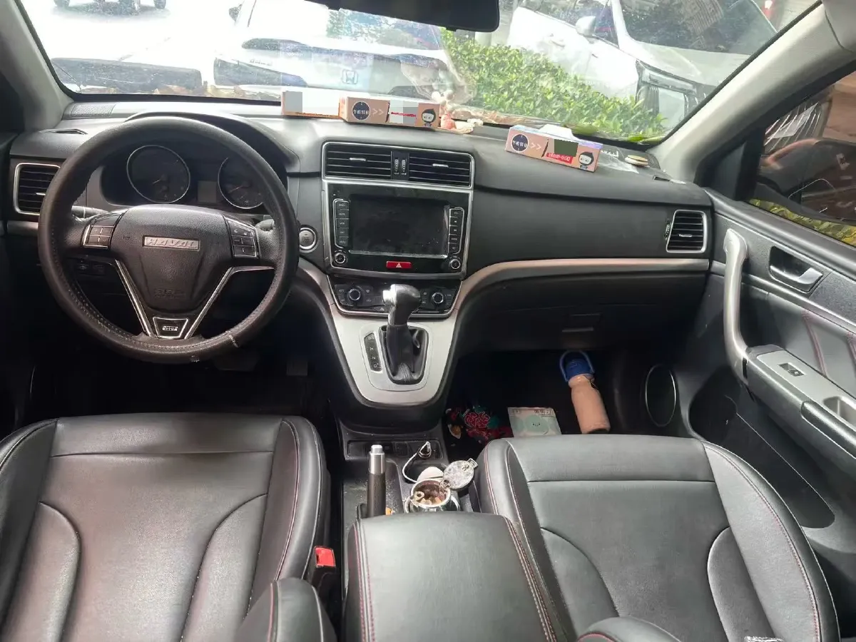 2019 Haval M6 1.5T 150HP L4 7DCT,autocango,china used car exporter,china ev exporter,chinese used car exporter,chinese used ev exporter
