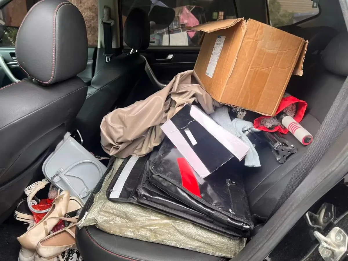 2019 Haval M6 1.5T 150HP L4 7DCT,autocango,china used car exporter,china ev exporter,chinese used car exporter,chinese used ev exporter