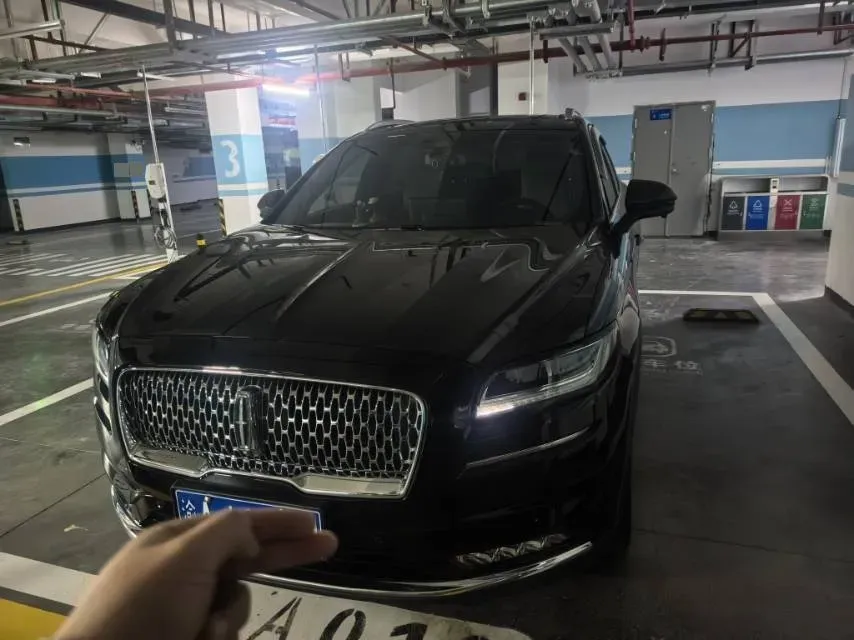 2021 Lincoln Nautilus 2.0T 245HP L4 8AT,autocango,china used car exporter,china ev exporter,chinese used car exporter,chinese used ev exporter