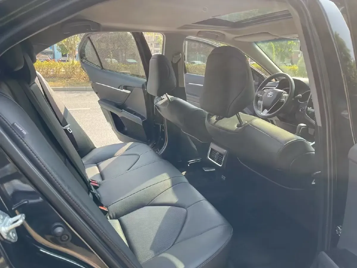 2023 Toyota Camry 2.0L 177HP L4 CVT,autocango,china used car exporter,china ev exporter,chinese used car exporter,chinese used ev exporter