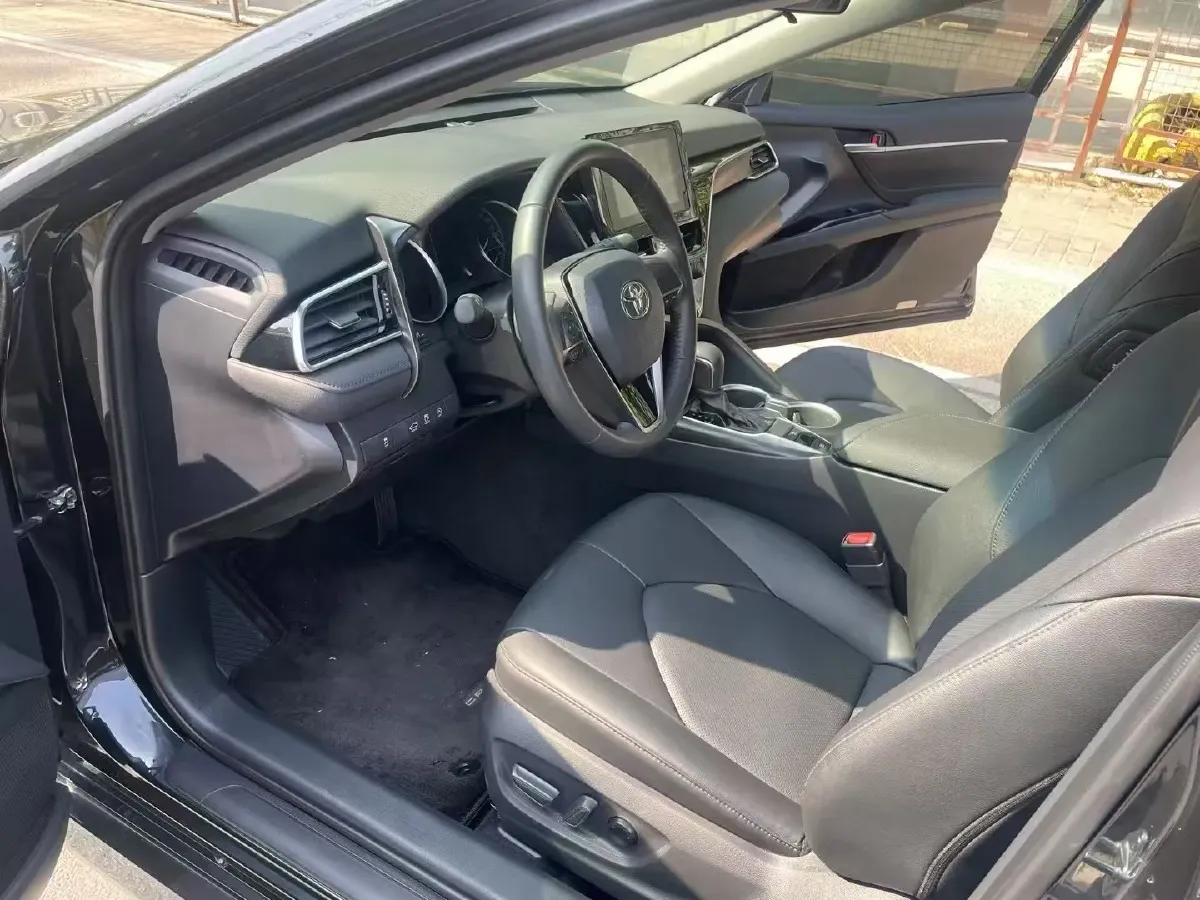 2023 Toyota Camry 2.0L 177HP L4 CVT,autocango,china used car exporter,china ev exporter,chinese used car exporter,chinese used ev exporter