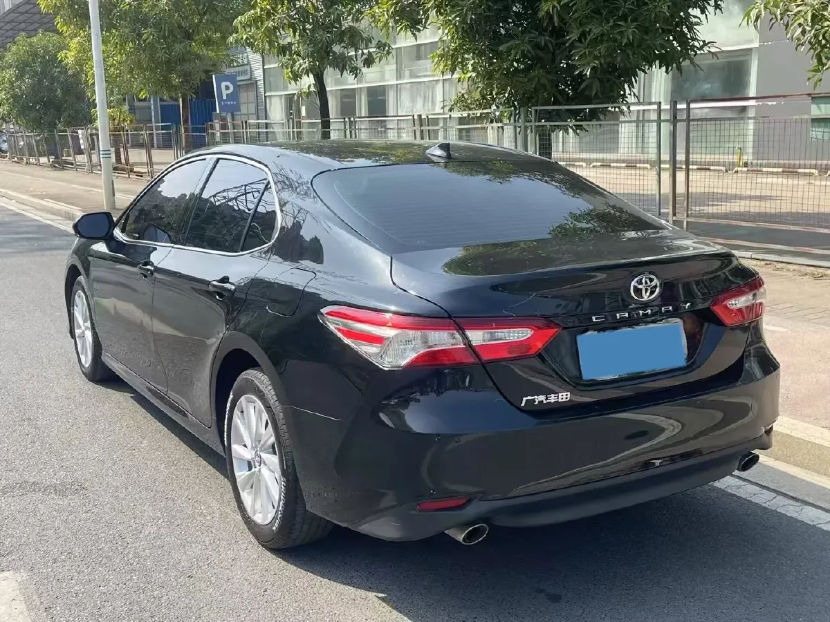 2023 Toyota Camry 2.0L 177HP L4 CVT,autocango,china used car exporter,china ev exporter,chinese used car exporter,chinese used ev exporter
