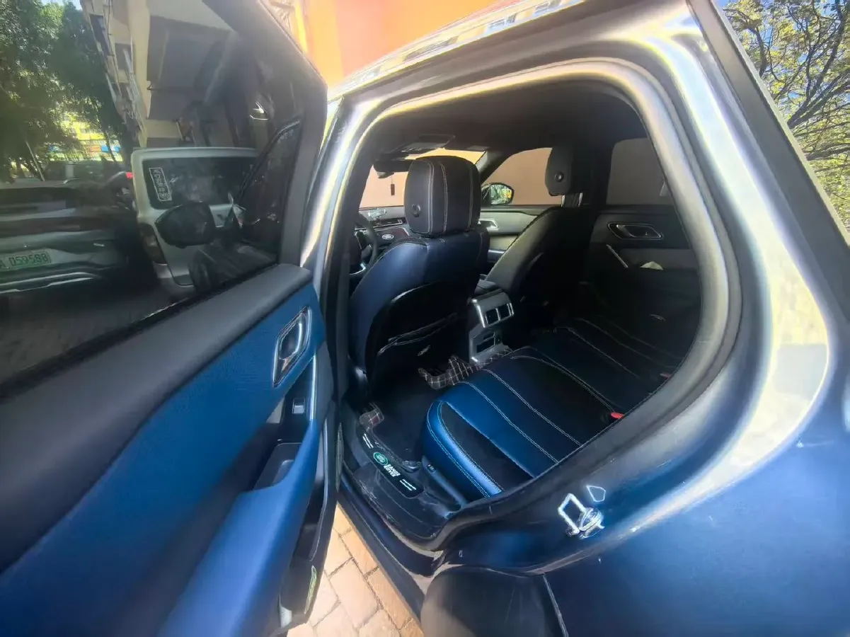 2018 Land Rover Range Rover Velar 3.0T 380HP V6 8AT,autocango,china used car exporter,china ev exporter,chinese used car exporter,chinese used ev exporter