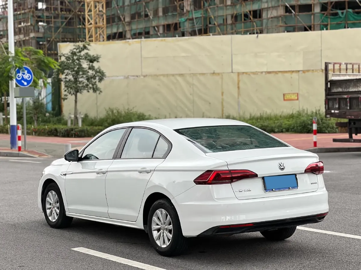 2019 Bestune T77 1.2T 143HP L4 7DCT,autocango,china used car exporter,china ev exporter,chinese used car exporter,chinese used ev exporter