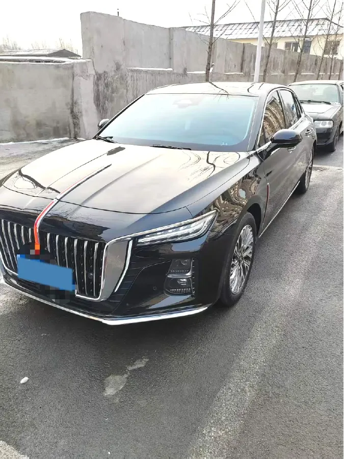 2023 HongQi H5 2.0T 224HP L4 8AT,autocango,china used car exporter,china ev exporter,chinese used car exporter,chinese used ev exporter
