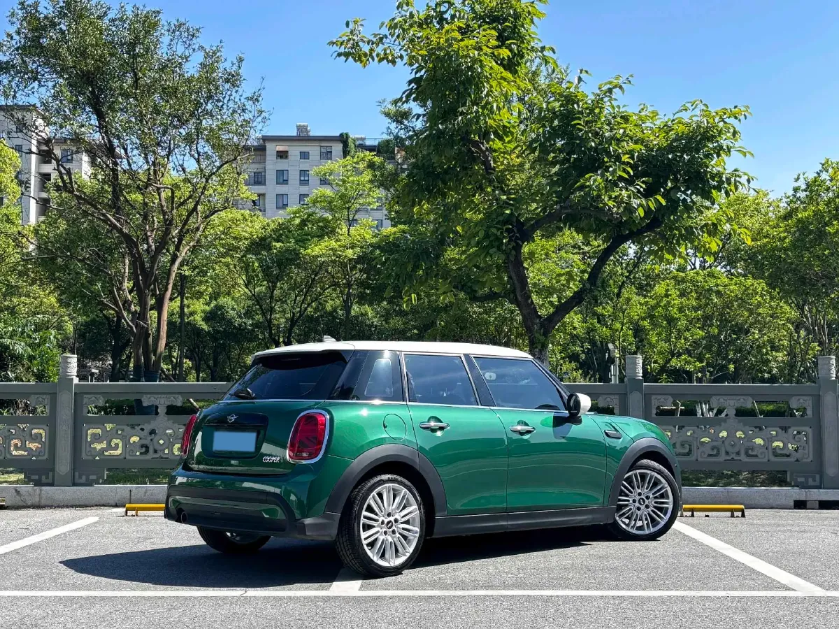 2022 MINI MINI 1.5T 136HP L3 7DCT,autocango,china used car exporter,china ev exporter,chinese used car exporter,chinese used ev exporter