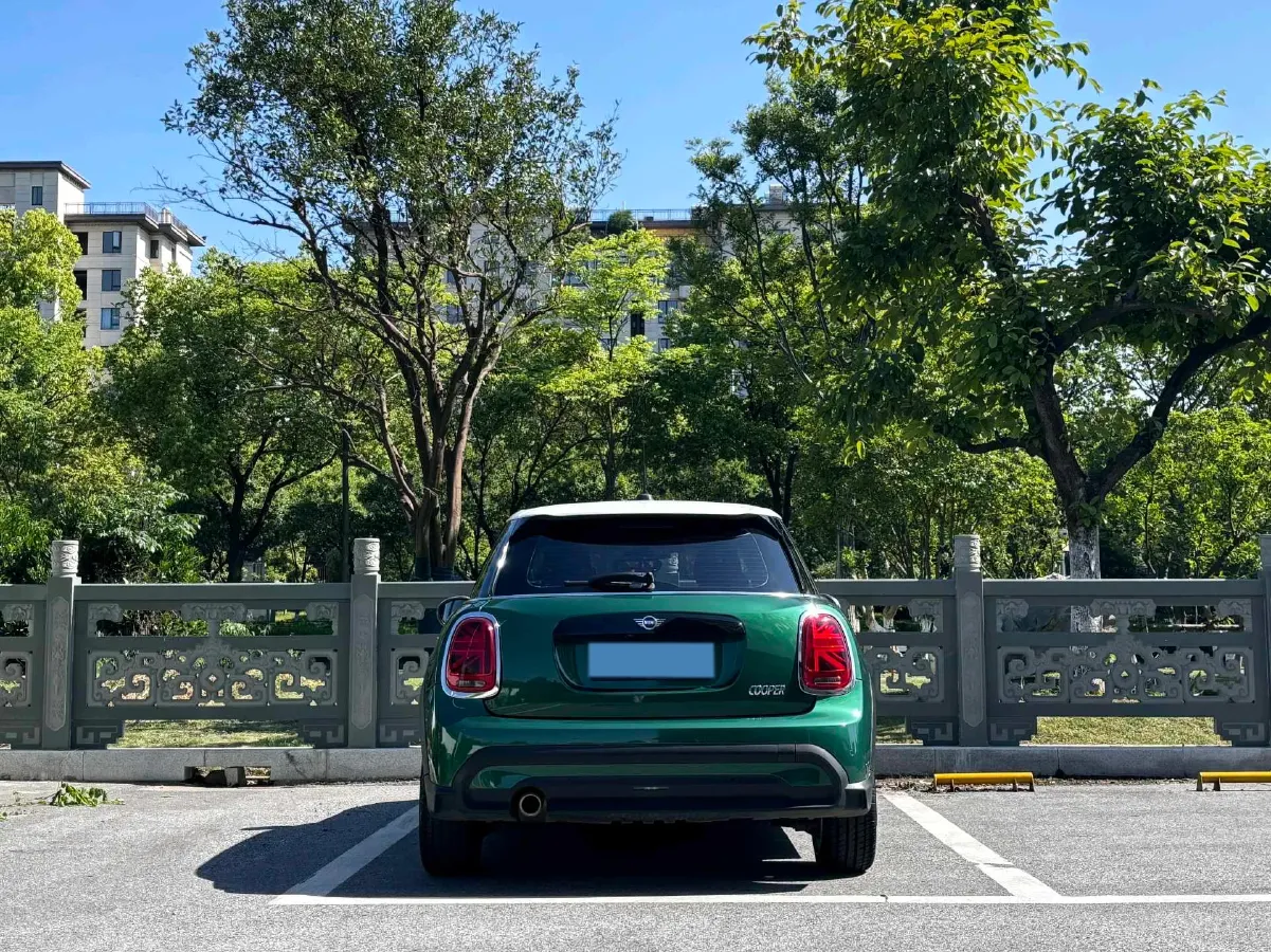 2022 MINI MINI 1.5T 136HP L3 7DCT,autocango,china used car exporter,china ev exporter,chinese used car exporter,chinese used ev exporter