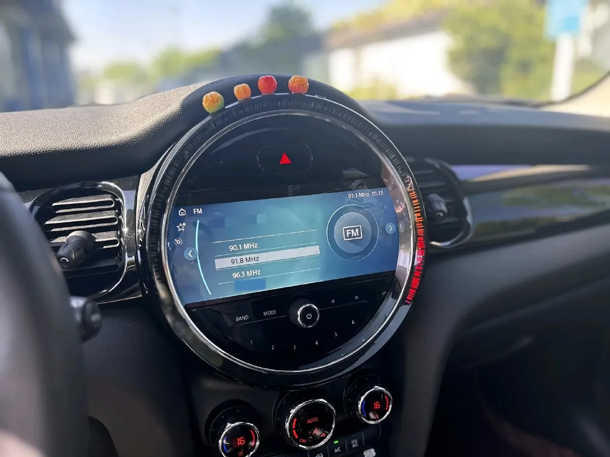 2022 MINI MINI 1.5T 136HP L3 7DCT,autocango,china used car exporter,china ev exporter,chinese used car exporter,chinese used ev exporter