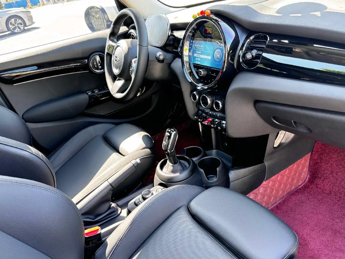 2022 MINI MINI 1.5T 136HP L3 7DCT,autocango,china used car exporter,china ev exporter,chinese used car exporter,chinese used ev exporter