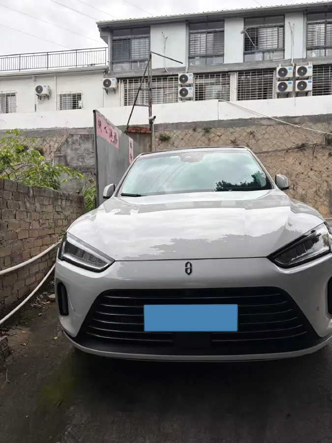 2022 AITO AITO M5 Range Extended 125HP REEV 40KWH,autocango,china used car exporter,china ev exporter,chinese used car exporter,chinese used ev exporter