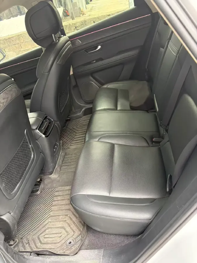 2022 AITO AITO M5 Range Extended 125HP REEV 40KWH,autocango,china used car exporter,china ev exporter,chinese used car exporter,chinese used ev exporter