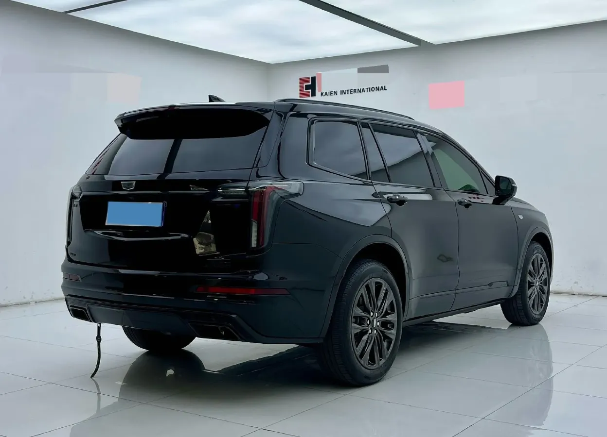 2025 Cadillac XT6 2.0T 237HP L4 9AT,autocango,china used car exporter,china ev exporter,chinese used car exporter,chinese used ev exporter