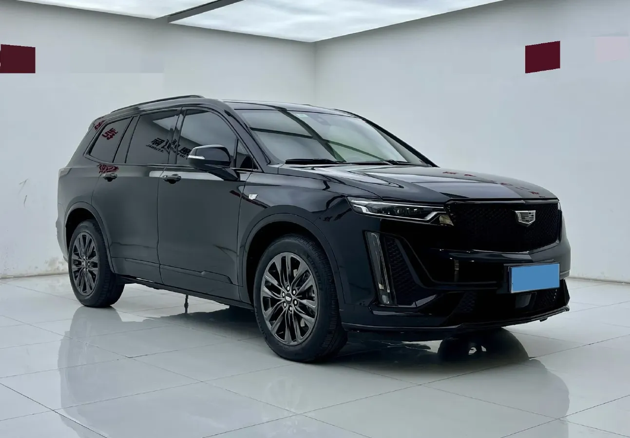 2025 Cadillac XT6 2.0T 237HP L4 9AT,autocango,china used car exporter,china ev exporter,chinese used car exporter,chinese used ev exporter