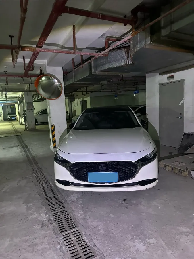2020 Mazda 3 Axela 2.0L 158HP L4 6AT,autocango,china used car exporter,china ev exporter,chinese used car exporter,chinese used ev exporter