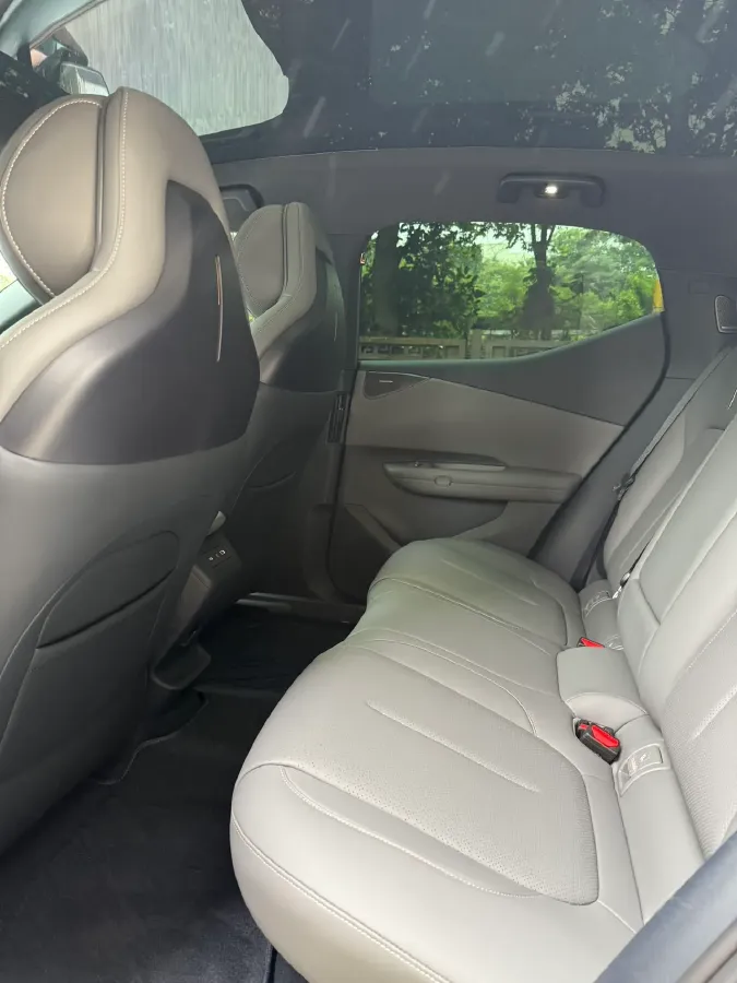 2025 Jetour Freeman 1.5T 184HP L4 7DCT,autocango,china used car exporter,china ev exporter,chinese used car exporter,chinese used ev exporter