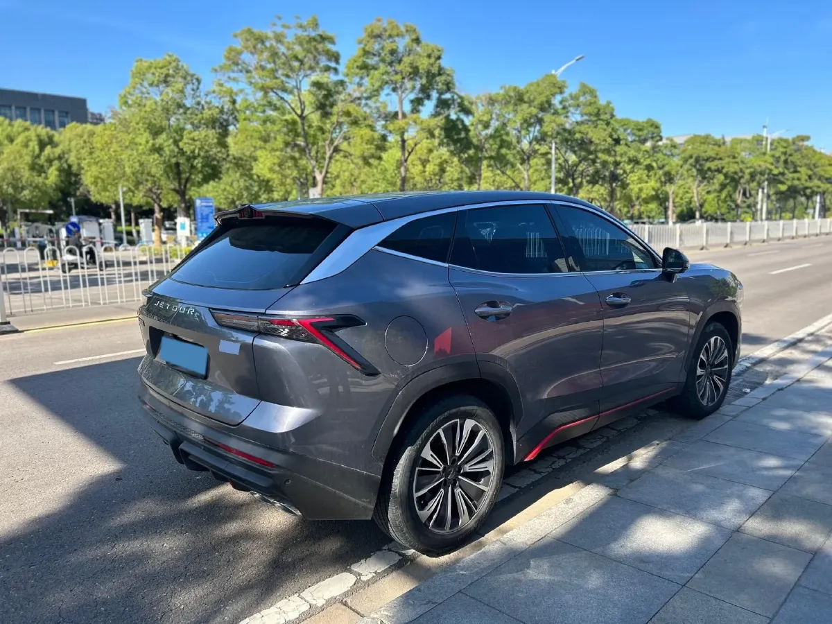 2022 Jetour DASHING 1.6T 197HP L4 7DCT,autocango,china used car exporter,china ev exporter,chinese used car exporter,chinese used ev exporter