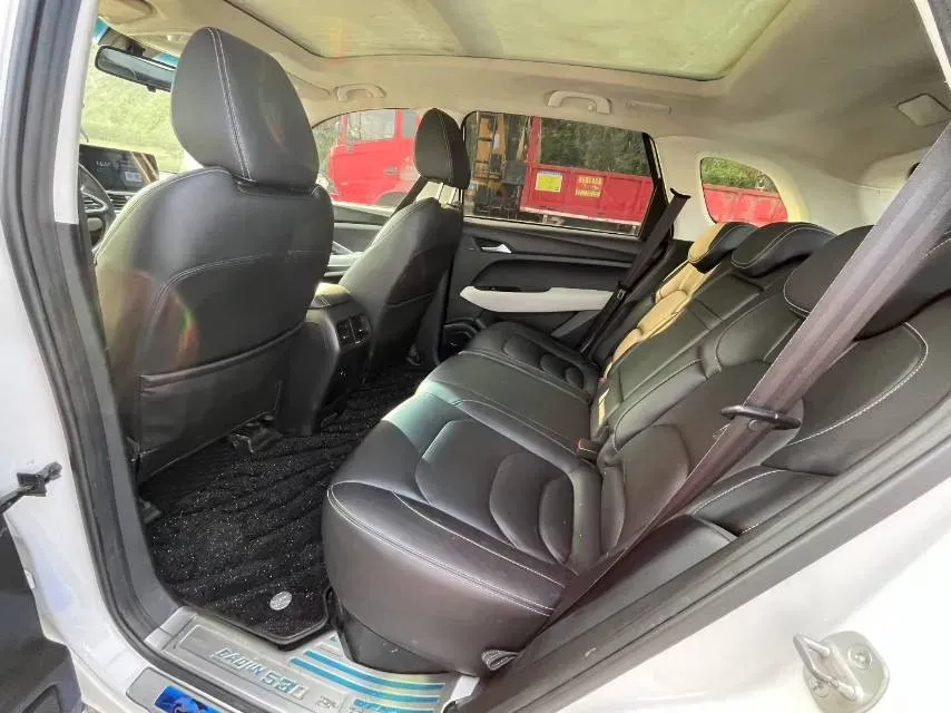 2018 BaoJun 530 1.5T 150HP L4 6MT,autocango,china used car exporter,china ev exporter,chinese used car exporter,chinese used ev exporter