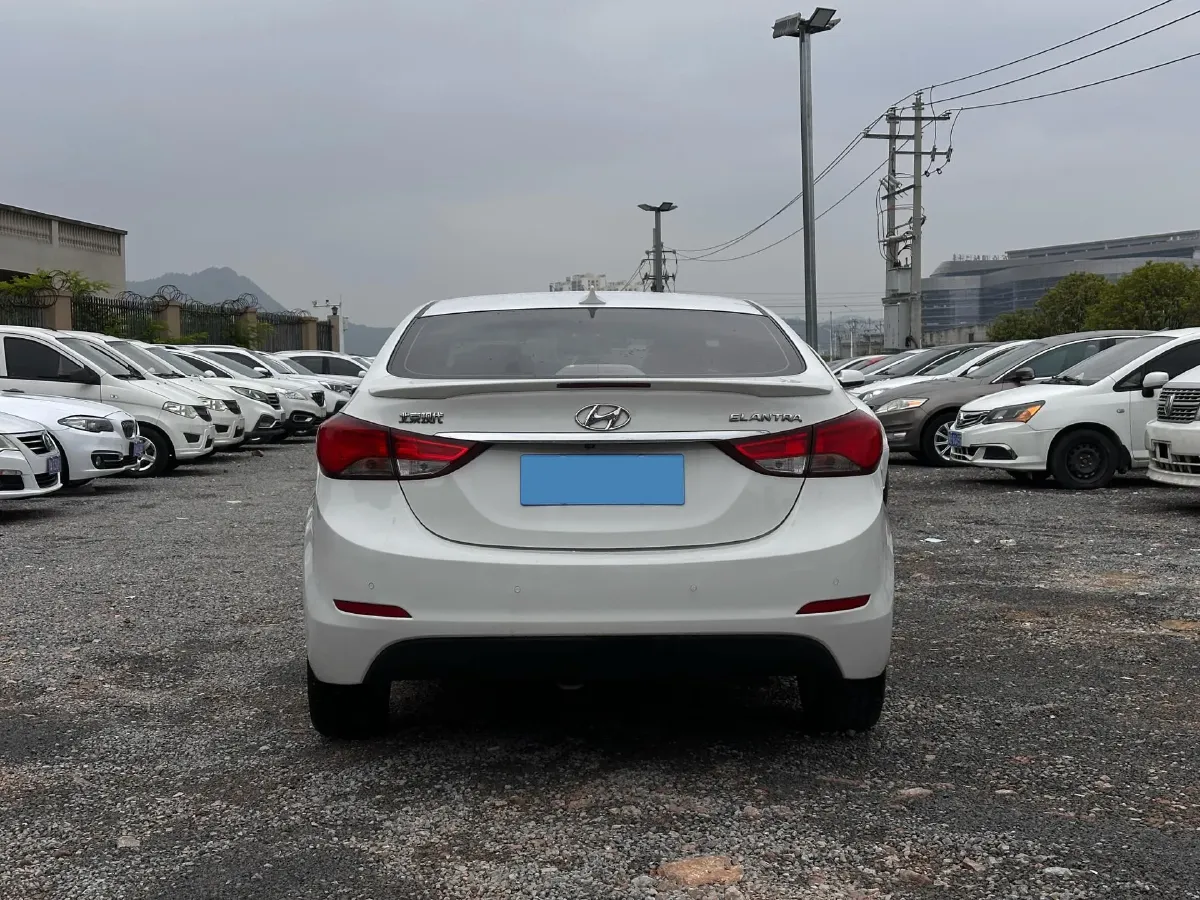 2016 Hyundai Elantra 1.6L 128HP L4 6AT,autocango,china used car exporter,china ev exporter,chinese used car exporter,chinese used ev exporter
