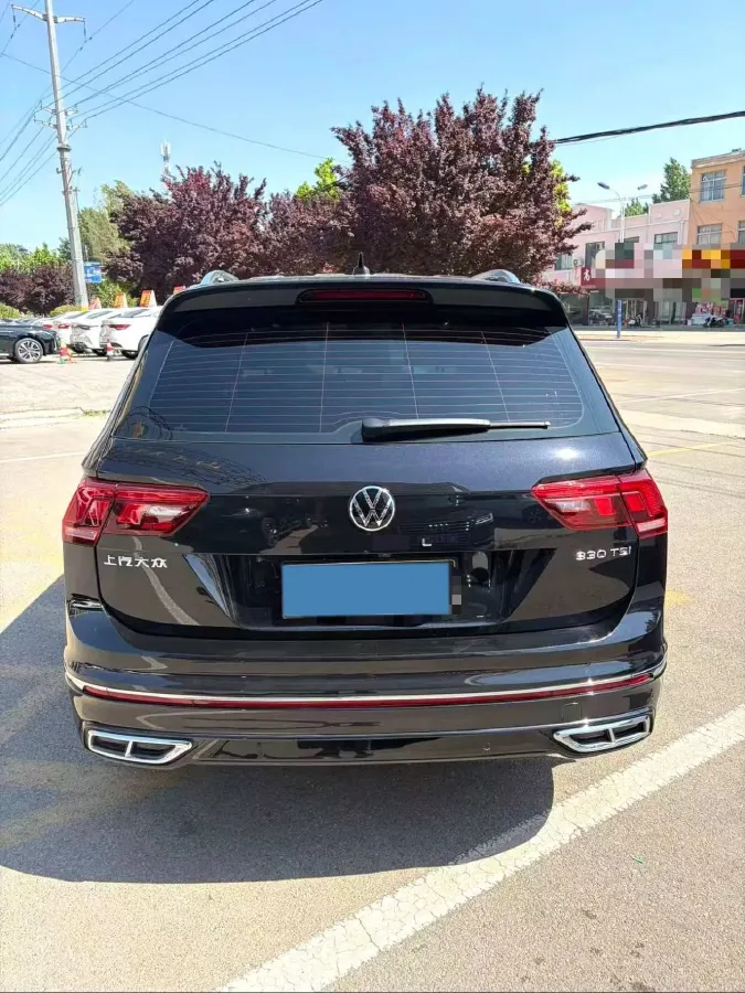 2024 Volkswagen Tiguan L 2.0T 186HP L4 7DCT,autocango,china used car exporter,china ev exporter,chinese used car exporter,chinese used ev exporter