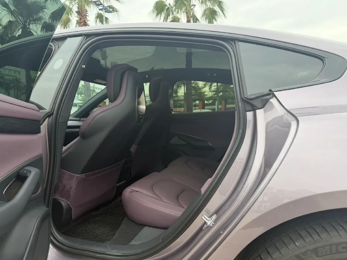2024 MI SU7 BEV 94.3KWH,autocango,china used car exporter,china ev exporter,chinese used car exporter,chinese used ev exporter