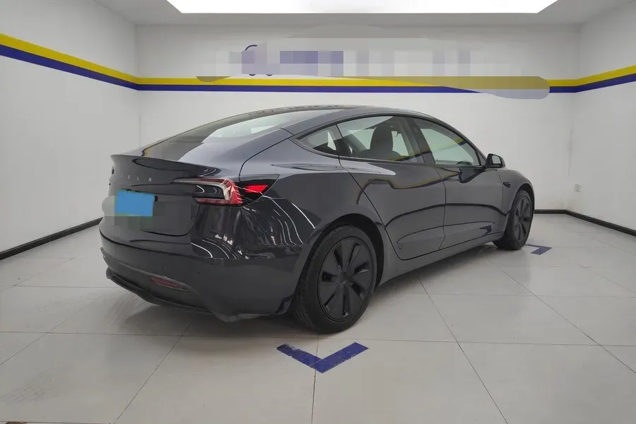 2025 Tesla Model 3 BEV 62.5KWH,autocango,china used car exporter,china ev exporter,chinese used car exporter,chinese used ev exporter