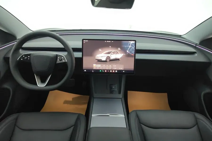2025 Tesla Model 3 BEV 62.5KWH,autocango,china used car exporter,china ev exporter,chinese used car exporter,chinese used ev exporter