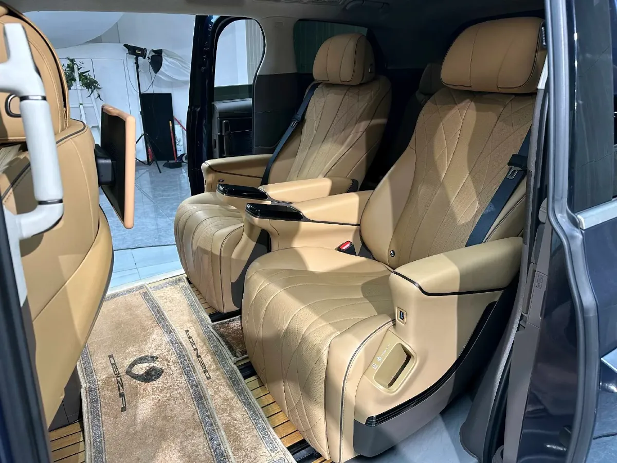 2022 Honda Odyssey 2.0L 146HP L4 E-CVT Hybrid,autocango,china used car exporter,china ev exporter,chinese used car exporter,chinese used ev exporter